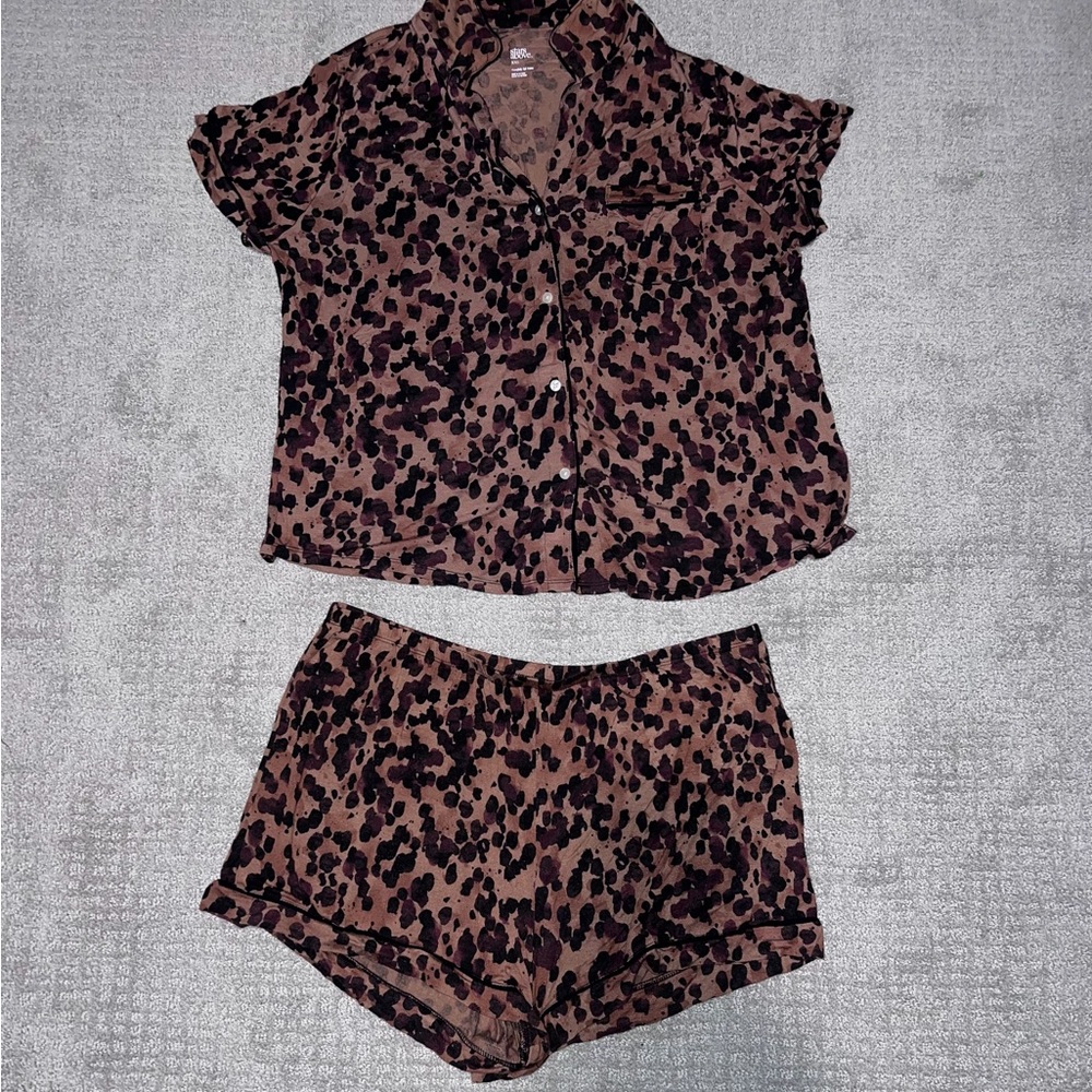 Animal Print Pajama Set Size XXL - Picture 4 of 8
